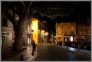 Nocny Awinion - nocne miasto