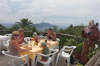 restauracja CAPRI z widokiem na wyspe