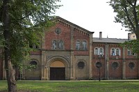dawne stajnie